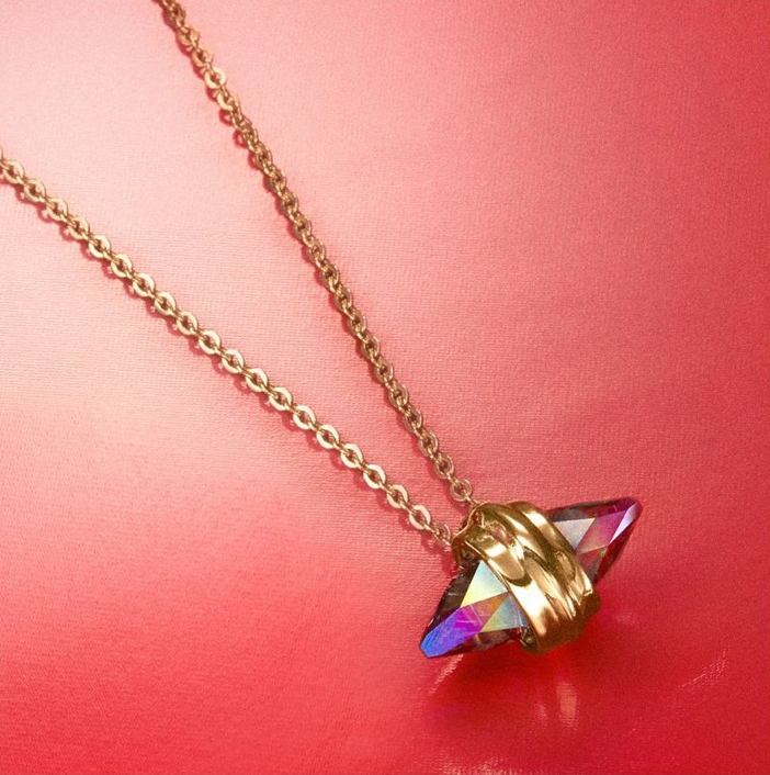 Refraction Necklace
