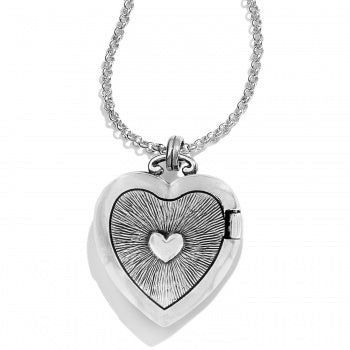 JL9231 Illumina Single Heart Locket